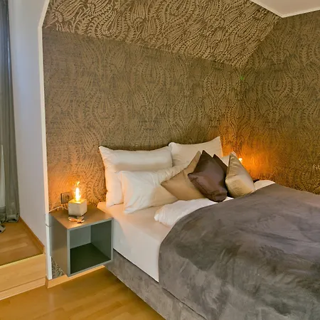 Mozart By Welcome To *