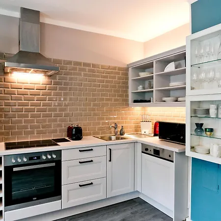 Mozart By Welcome To Salzburgo