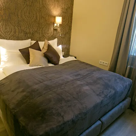 Mozart By Welcome To Salzburgo