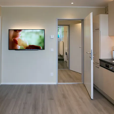 Mozart By Welcome To 아파트